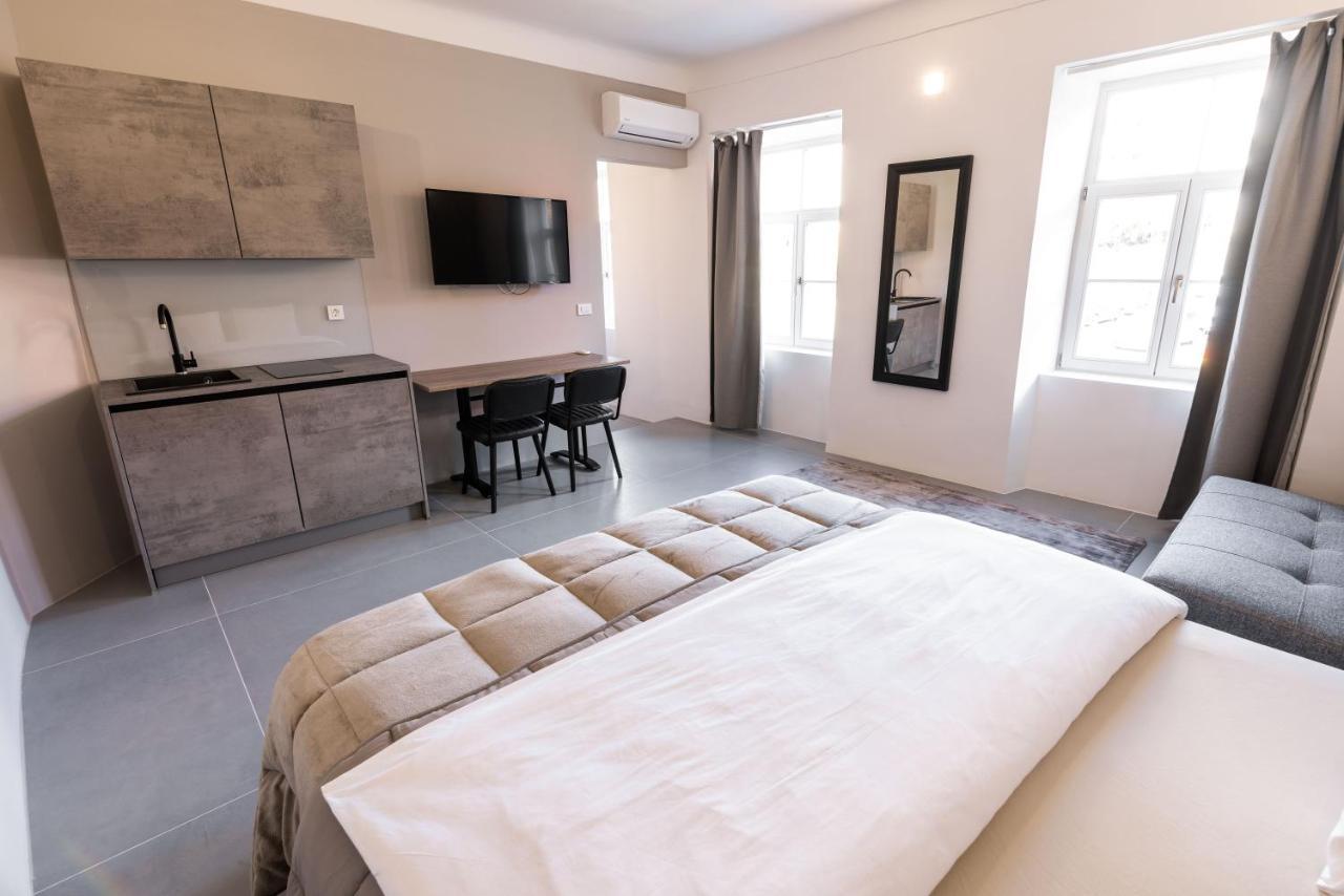 Opera Hotel Maribor Eksteriør billede