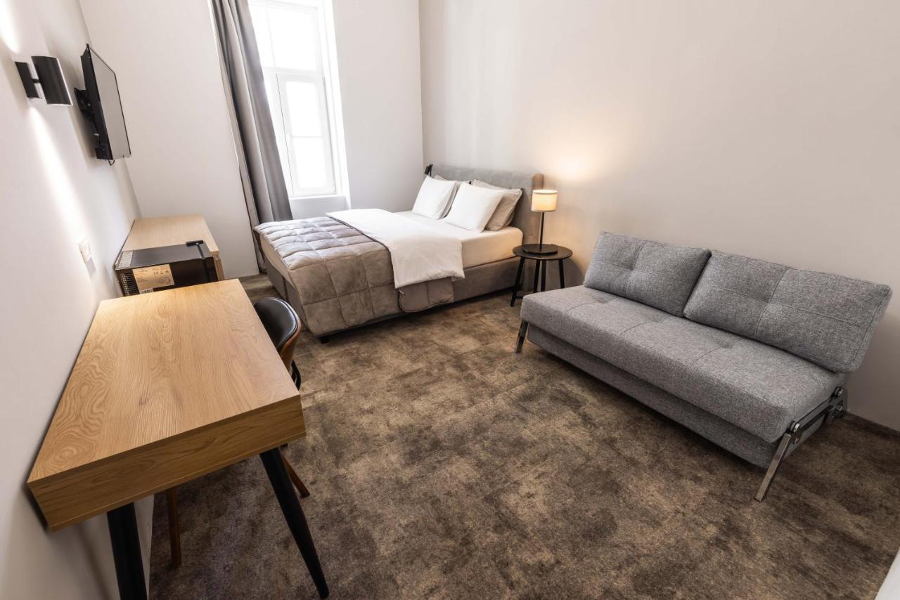 Opera Hotel Maribor Eksteriør billede